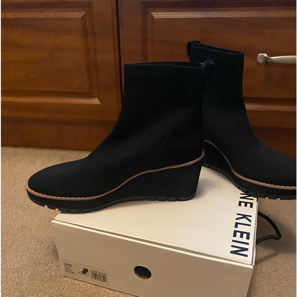 Anne Klein black fabric booties. Comfy - only worn one time! Like new. Size 8.